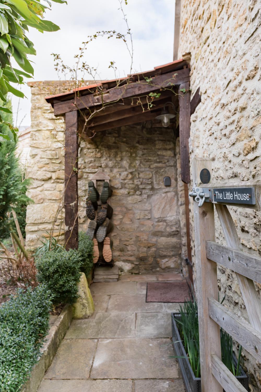 Romantic Little House Near Bath Rode Exteriér fotografie